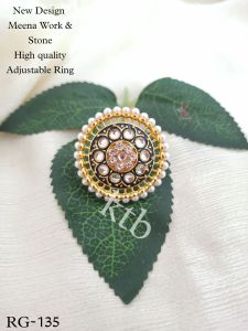 Meena work stone and pearl ring