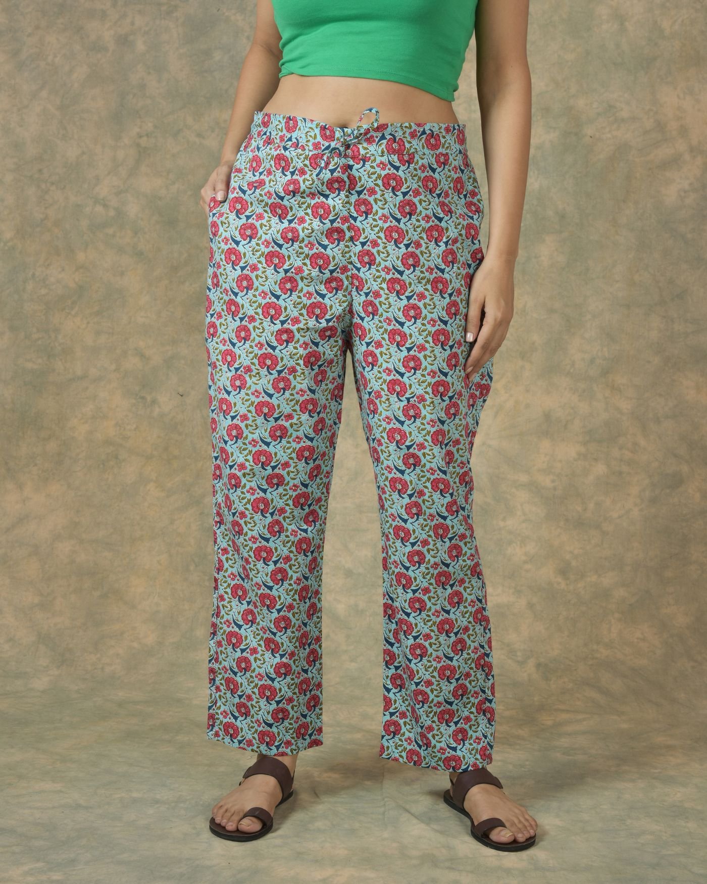 Gray-red cotton floral pant
